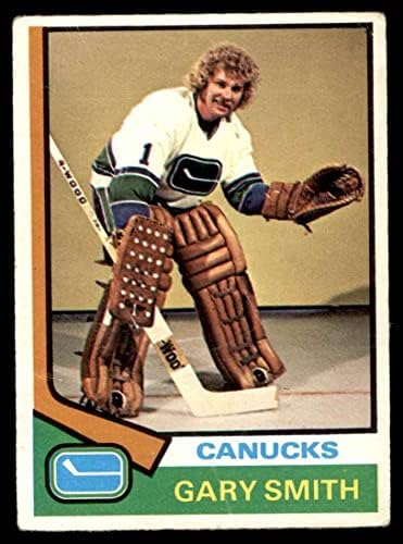 1974 O-PEE-CHEE NHL 22 GARY SMITH Vancouver Canuck
