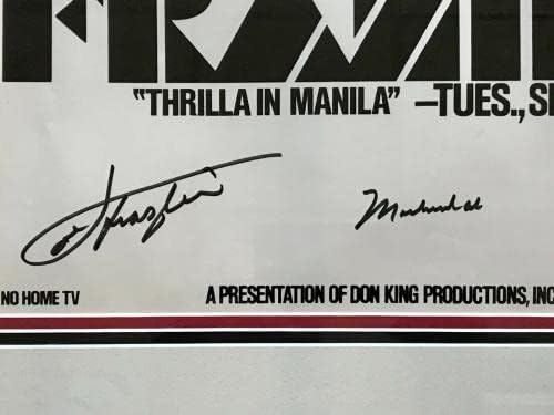 מוחמד עלי/ג'ו פרייז'ר חתום כפול חתום Thrilla in Manilla Poster -JSA - תמונות אגרוף עם חתימה