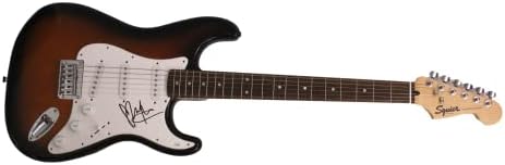 מיטשי קולינס חתם על חתימה בגודל מלא פנדר סטראטוקסטר גיטרה חשמלית עם ג 'יימס ספנס ג' יי. אס. איי אימות-לאבליטהנד-מתקשה