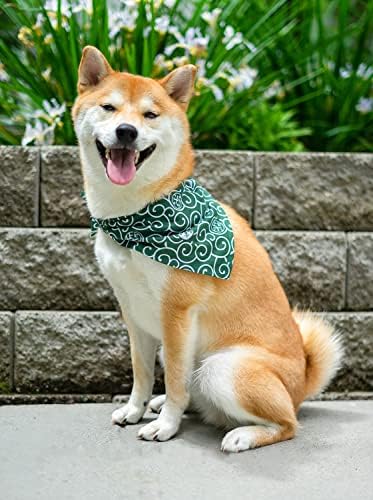 פעולות שיבא אינו כלב בנדנה קרקוסה ירוקה עם לוגו של קוואי שיבקן וסמלים של שיבא קאנג 'י נוח, ניתן לכביסה