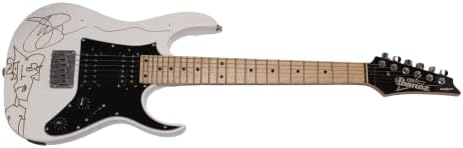 ג 'ו סאטריאני חתם על חתימה איבנז גיטרה בס עם סקיצה אמנותית מקורית ייחודית במינה עם ג' יימס ספנס אימות ג 'יי.