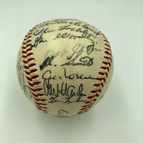 1955 קבוצת האינדיאנים בקליבלנד חתמה על בייסבול רשמי של הליגה האמריקאית לארי דובי - כדורי חתימה