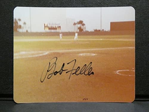 בוב פלר חתם על גלוית בייסבול עם חתימות חתוכות