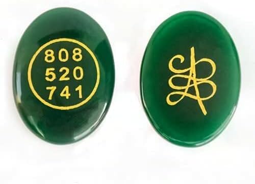 AAA איכותי ירוק ירקן קריסטל אבן מתג כסף מילה וסמל זיבו לכיס פרוספר גבישי אבן דאגה לחרדה טיפול בהקלה