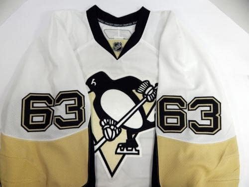 2012-13 פיטסבורג פינגווינים ריד מקניל 63 משחק הונפק ג'רזי לבן 58 DP30813 - משחק משומש גופיות NHL